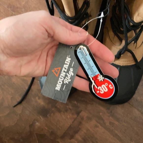 New with tag -30°C winter boots - Picture 2 of 3